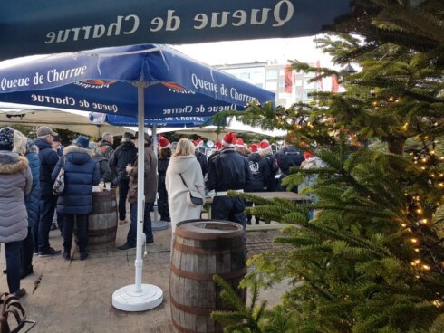 2018-12-22 00:00:00 - Bos van Commerce zorgt voor kerstsfeer in Oostduinkerke