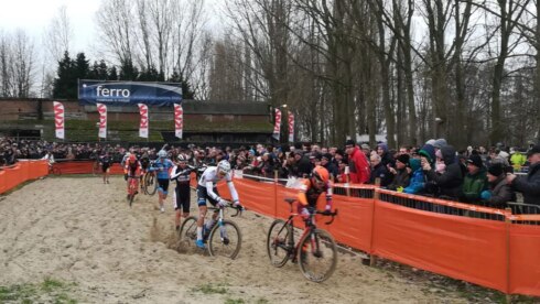 2019-07-14 00:00:00 - Kortrijk organiseert voor het eerst internationale veldrit