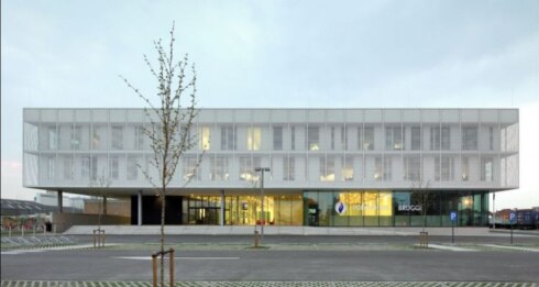 2021-11-30 00:00:00 - Politie Brugge kan aanranders identificeren