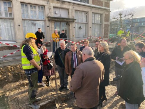 2020-02-19 00:00:00 - Funderingen van middeleeuwse Katelijnepoort ontdekt