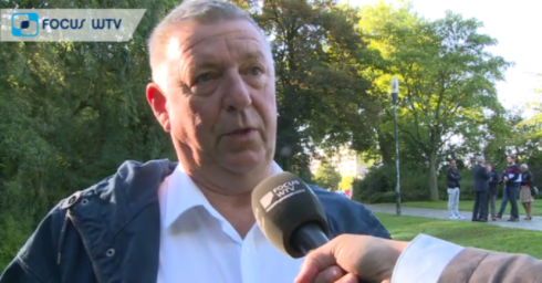 2016-09-27 00:00:00 - Pootjebaden rond nieuwe fontein in Brugge?