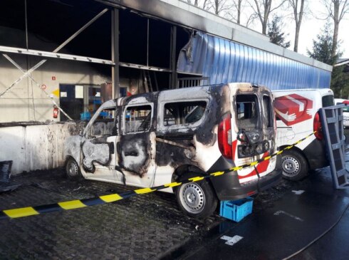 2017-12-14 00:00:00 - Brand in postsorteercentrum Kortrijk