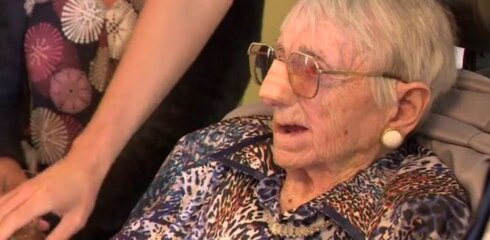 2019-06-14 00:00:00 - Oudste West-Vlaamse blaast 110 kaarsjes uit