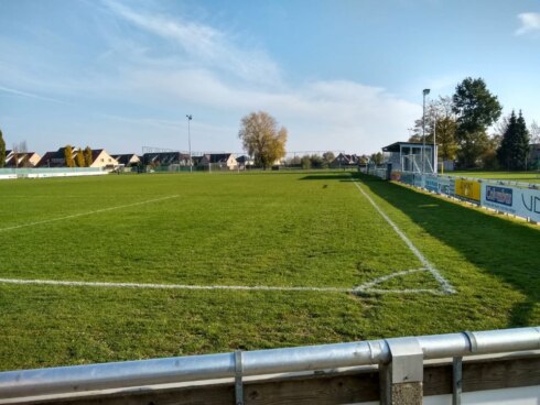 2018-11-05 00:00:00 - Speler reanimeert coach