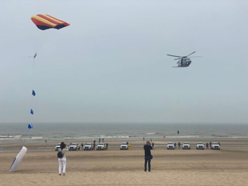 2021-06-11 00:00:00 - Strandredders trappen nieuw badseizoen op gang
