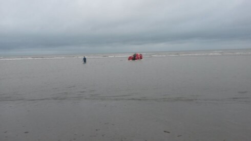 2016-08-03 00:00:00 - Reddingsdiensten oefenen in Oostduinkerke