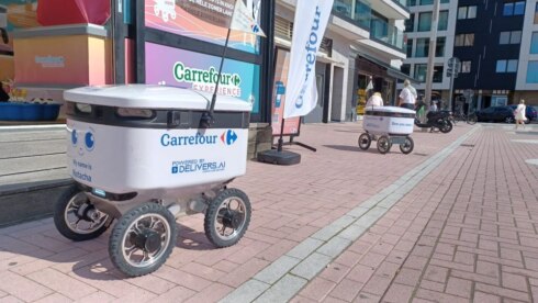 2023-07-26 00:00:00 - Robots leveren boodschappen aan huis in Knokke-Heist
