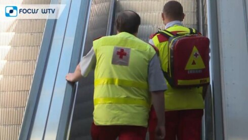 2020-08-07 00:00:00 - Mobiele Rode Kruispost in het station van Brugge ingericht