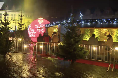 2020-12-12 00:00:00 - Kerst in Roeselare van start