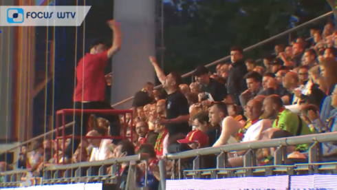 2021-07-25 00:00:00 - Voetbalfans opgetogen: eindelijk terug publiek in de stadions