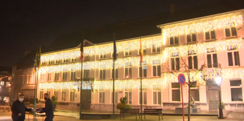 2020-11-11 00:00:00 - Wervik steekt de lichtjes aan