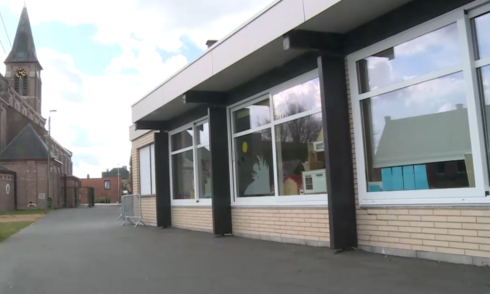 2021-03-14 00:00:00 - West-Vlaamse basisscholen zetten hun deuren het meest open
