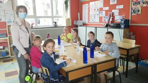 2020-06-29 00:00:00 - Schoolpoort gaat voorgoed dicht in 't Hogeschooltje Werken