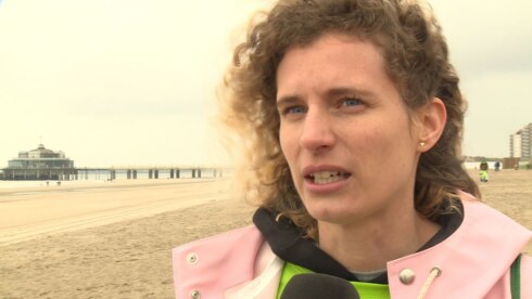 2018-04-28 00:00:00 - Olivia Borlée ruimt zwerfvuil op in Blankenberge