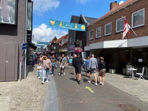 2020-11-12 00:00:00 - Burgemeester Sluis: "Belgen welkom als ze zich aan regels houden"