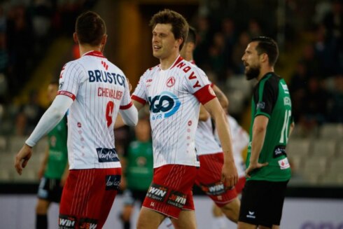 2019-04-21 00:00:00 - Van der Bruggen loodst KV Kortrijk voorbij Cercle Brugge