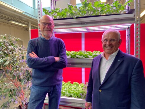 2021-06-25 00:00:00 - Brood bakken in de ruimte, kan het straks?