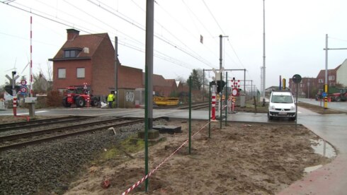 2017-12-22 00:00:00 - Spooroverweg in Rumbeke gaat weer open