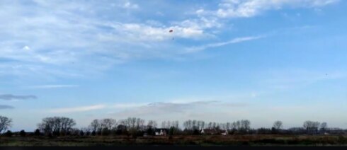 2022-11-17 00:00:00 - Nieuwe beelden tonen noodlanding in Damme
