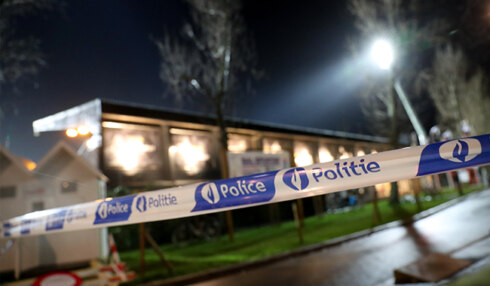 2017-12-27 00:00:00 - KV Oostende - RC Genk afgelast door stormschade