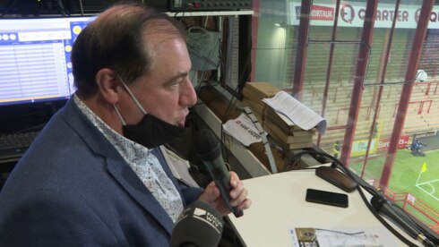 2020-10-25 00:00:00 - Stadionspeaker KVK ondanks lege tribunes op post