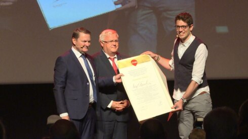 2019-09-18 00:00:00 - Erkenning van Vives voor Stig Broeckx