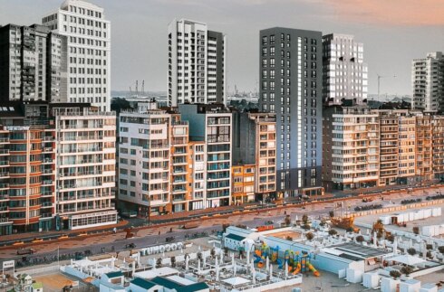 2023-07-05 00:00:00 - Knokke stapt af van hoogbouw: ‘Stop de Torens’ haalt slag thuis