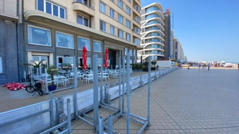 2023-06-13 00:00:00 - "Geen paniek: dit is een oefening": Oostende bouwt stormmuur