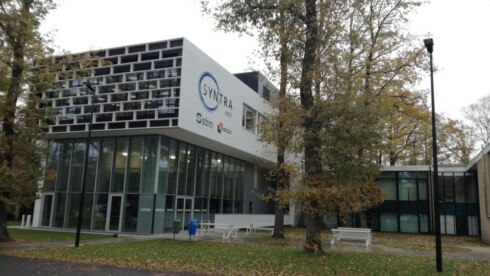 2020-11-16 00:00:00 - Syntra West investeert fors in onderwijs op afstand