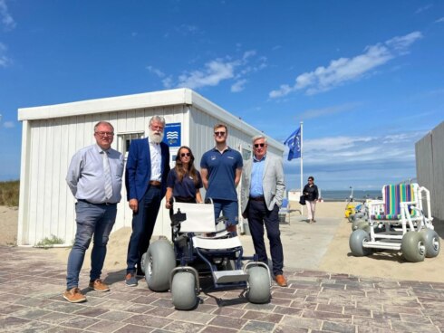 2023-07-21 00:00:00 - Nieuwe elektronische strandrolstoel in Nieuwpoort