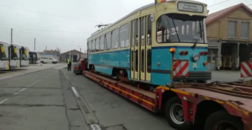 2018-04-13 00:00:00 - Tram uit 1971 zal weer ritjes doen