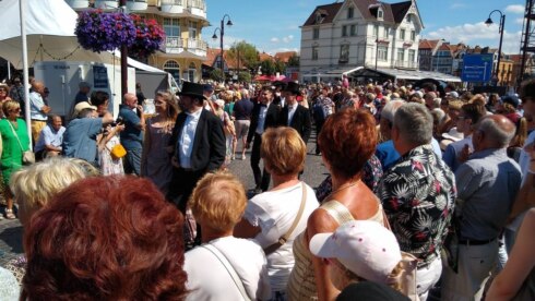 2022-08-07 00:00:00 - Opnieuw unieke belle-époquesfeer in De Haan tijdens Trammelant