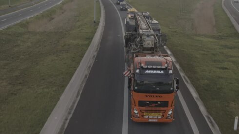 2021-03-26 00:00:00 - Zeer uitzonderlijk transport levert prachtige beelden op