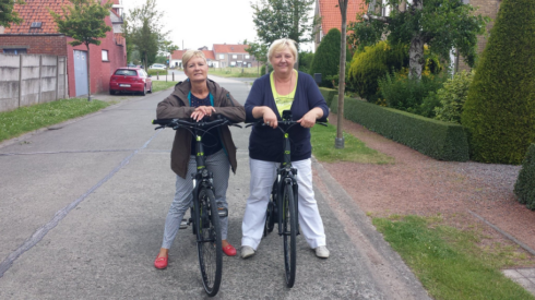 2016-07-12 00:00:00 - Thuisverpleegsters zetten wagen aan de kant