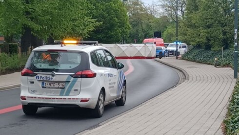 2023-05-05 00:00:00 - Ongeval Torhout: "Jonge fietser (12) haperde aan fietser naast zich"