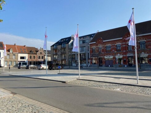 2020-04-09 00:00:00 - Kuurne hijst de vlag tegen corona