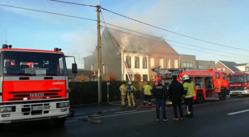 2018-01-30 00:00:00 - Hevige rookontwikkeling bij brand in Ingelmunster