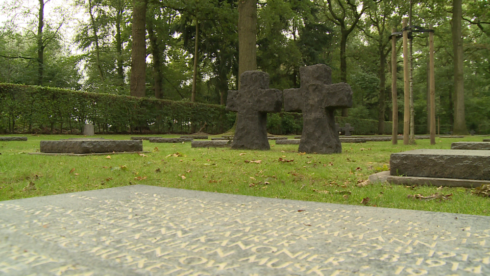 2016-10-07 00:00:00 - Militaire begraafplaats Vladslo gerenoveerd