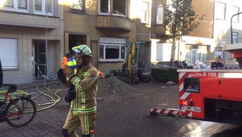 2016-10-16 00:00:00 - Vrouw komt om het leven bij zware woningbrand in Oostende