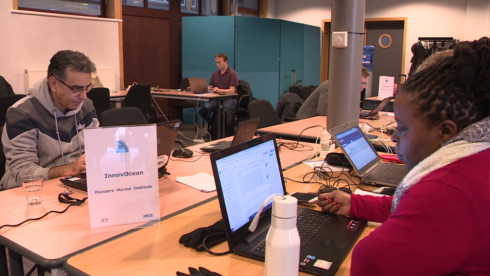 2018-11-16 00:00:00 - Wetenschappers bestuderen oceaanleven in Oostende