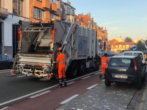 2019-07-23 00:00:00 - Vuilnisophalers al voor dag en dauw op pad