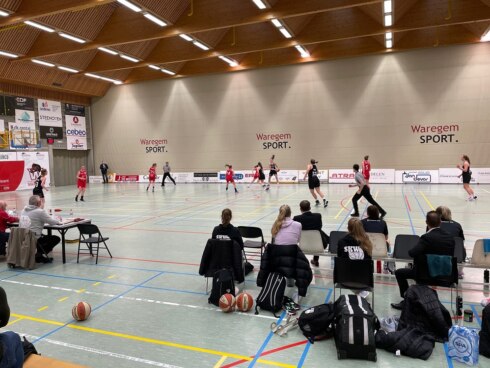 2021-04-11 00:00:00 - Waregem eindigt geslaagd seizoen met nederlaag