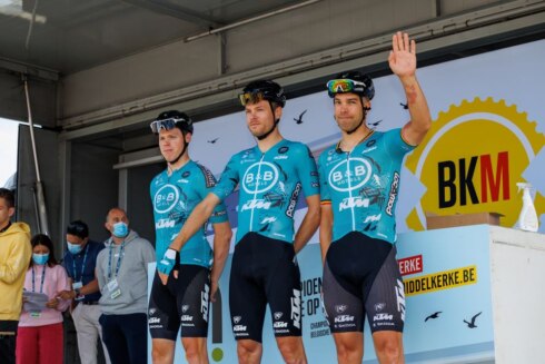 2023-01-16 00:00:00 - Eliot Lietaer stopt met wielrennen na opdoeken B&B Hotels-ploeg