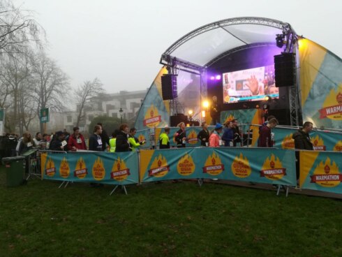 2017-12-21 00:00:00 - Duizenden lopers op Warmathon