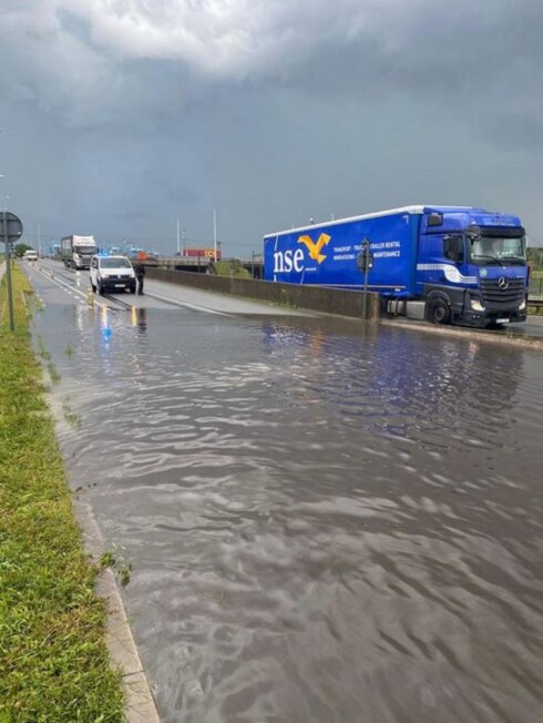 2021-06-18 00:00:00 - Felle onweersbuien over deel van provincie