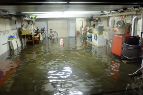 2017-08-11 00:00:00 - Overvloedige regen zorgt voor wateroverlast Westkust