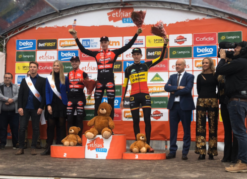 2019-10-06 00:00:00 - West-Vlamingen domineren eerste crossen 