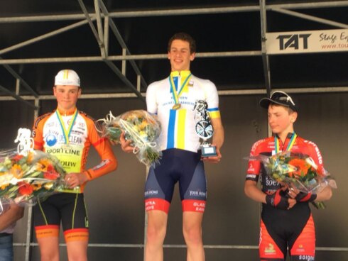 2018-05-05 00:00:00 - Meubelen Gaverzicht-Glascentra heerst in De Panne