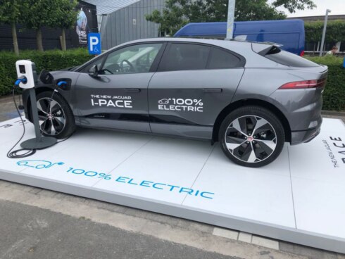 2018-06-02 00:00:00 - Testdag elektrische wagens in Beernem