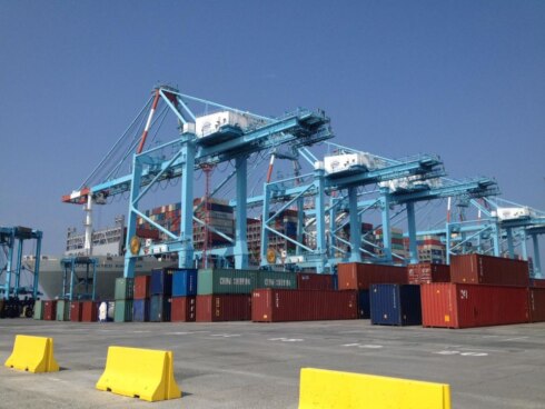 2019-05-18 00:00:00 - Grootste containerschip in Zeebrugge aangekomen